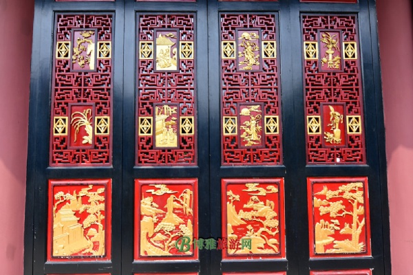 碧江金楼