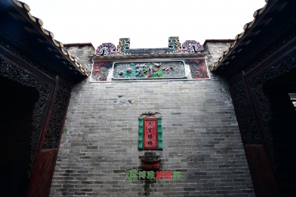 碧江金楼