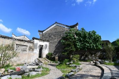 陆家古村落