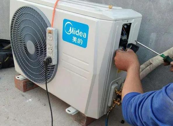 合肥专业修空调 家用空调维修 空调拆装移机 空调加氟 空调清洗保养