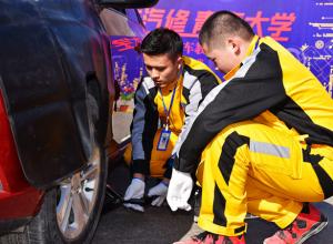 乌鲁木齐市头屯河区万通汽修学校秋季短期招生了！