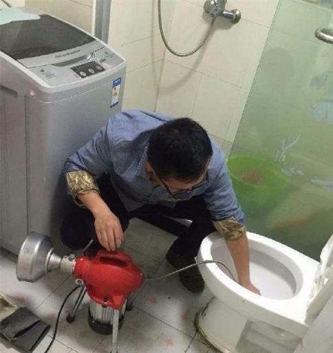 太原千峰北路疏通厕所下水道清理化粪池抽粪电话