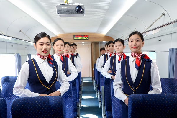 文化在这里传播，乌鲁木齐市万通技工学校秋季火热招生了！