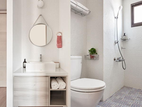 太原北大街维修水管阀门漏水安装整体浴房浴缸马桶电话