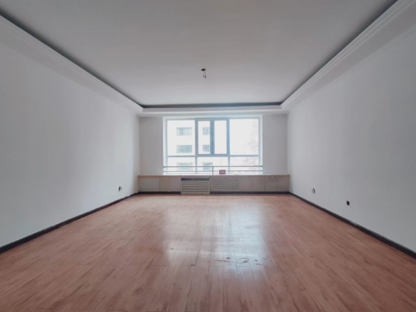 市中心黄金地段办公优质房源