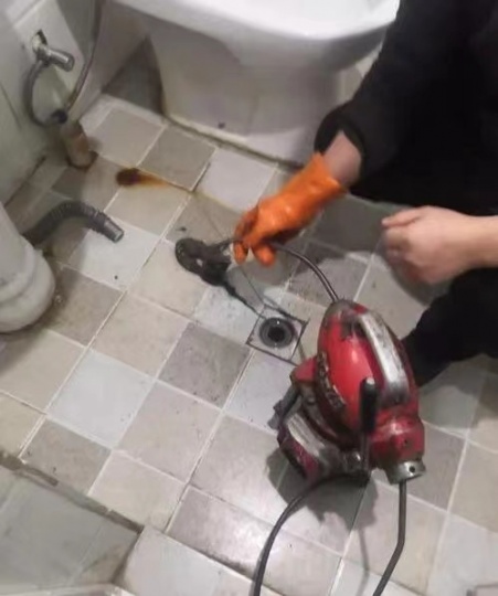 太原市大型高压清洗车、环卫抽粪车上门服务电话