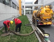 昆明富民县清理化粪池公司 吸粪车抽粪 隔油池清掏 污水池清理